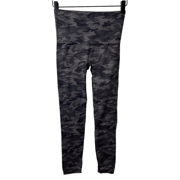 Spanx Look At Me Now Seamless Leggings Heather Camo Size Medium Style FL3515 - Picture 2 of 7